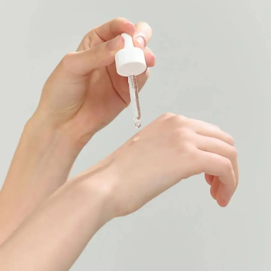 Glow Deep Serum : Rice + Alpha Arbutin 30mL - Image 3