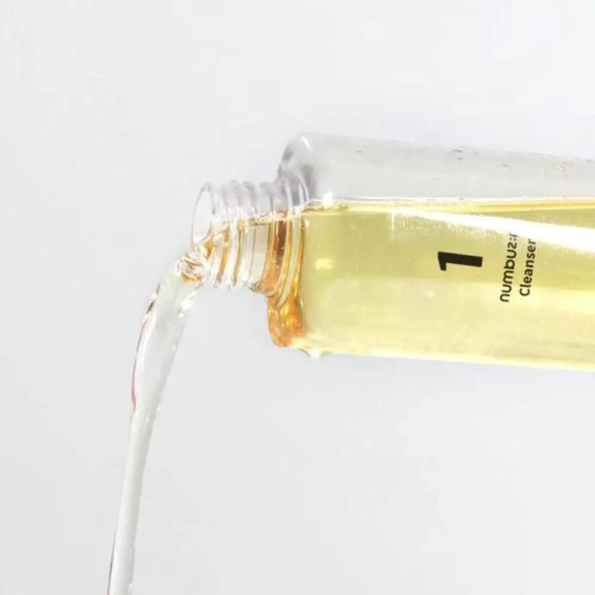 No.1 Easy Peasy Cleansing Oil 200mL - Image 5