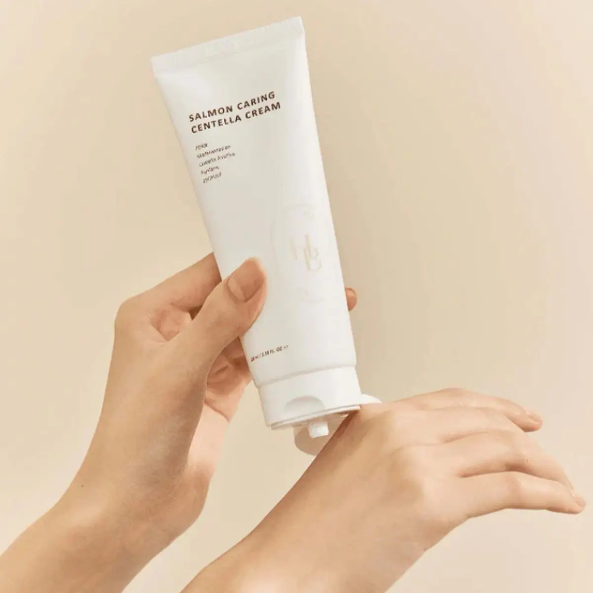 Salmon Caring Centella Cream 100mL - Image 2